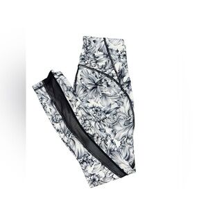 Lululemon Floral Mesh Panel Leggings – Size 4 (Rare Print)